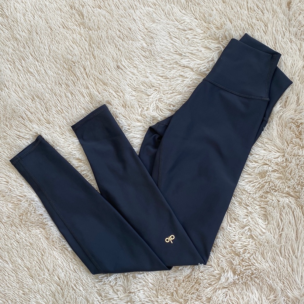 ALO Airlift Leggings